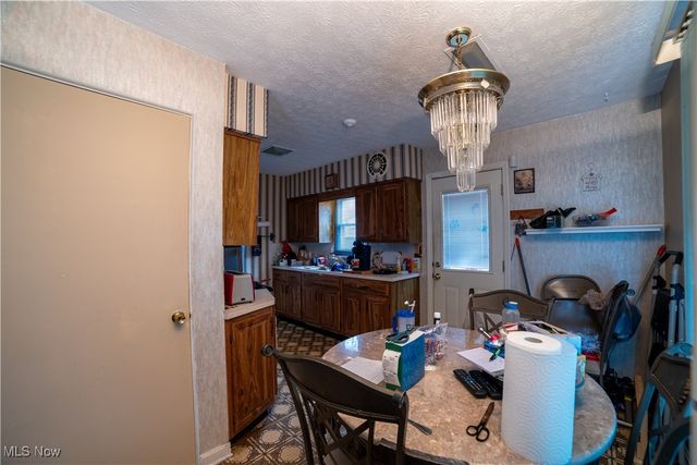 1153 Packard Drive, Akron, OH 44320