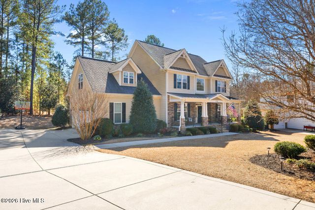 170 Valley Pines Circle, Spring Lake, NC 28390