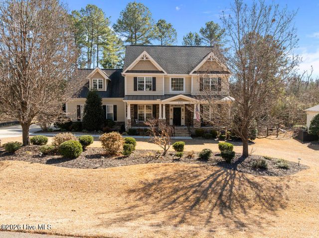 170 Valley Pines Circle, Spring Lake, NC 28390