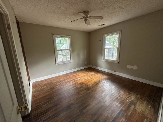 908 Lakeside Dr., Georgetown, SC 29440