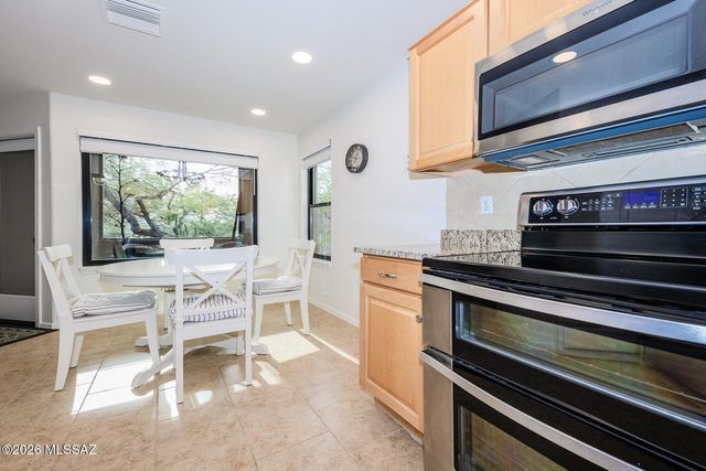 6655 N Canyon Crest Dr Unit 10161, Tucson, AZ 85750