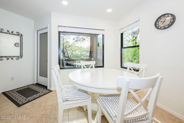 6655 N Canyon Crest Dr Unit 10161, Tucson, AZ 85750