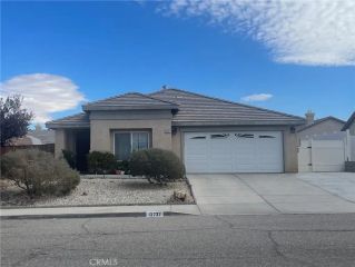 13737 Ashmont, Victorville, CA 92392