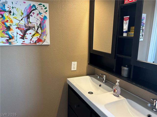 3685 Jicama Street, Las Vegas, NV 89103
