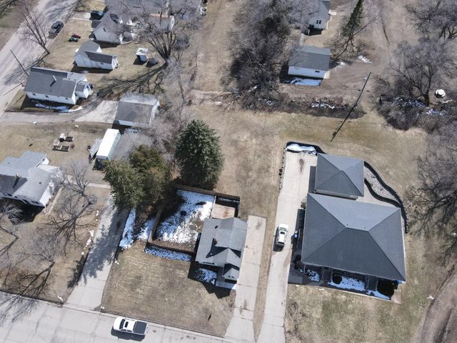 820 E Junius Avenue, Fergus Falls, MN 56537