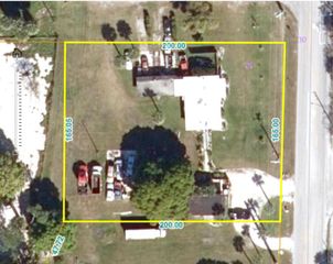 801 S 33rd Street, Fort Pierce, FL 34947