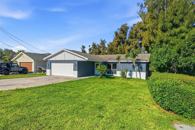 11696 CURRIE LANE, Largo, FL 33774