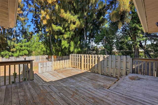 11696 CURRIE LANE, Largo, FL 33774