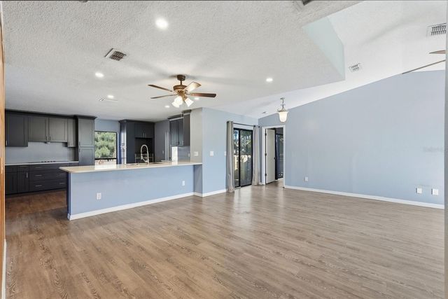 11696 CURRIE LANE, Largo, FL 33774