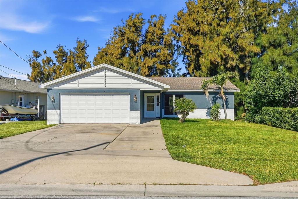 11696 CURRIE LANE, Largo, FL 33774