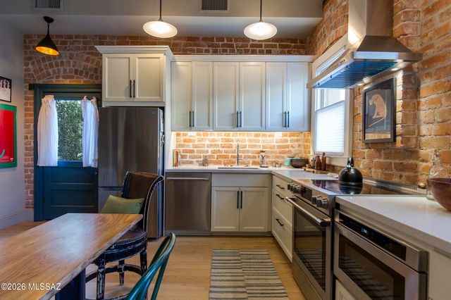 343 S Scott Ave Unit 4, Tucson, AZ 85701