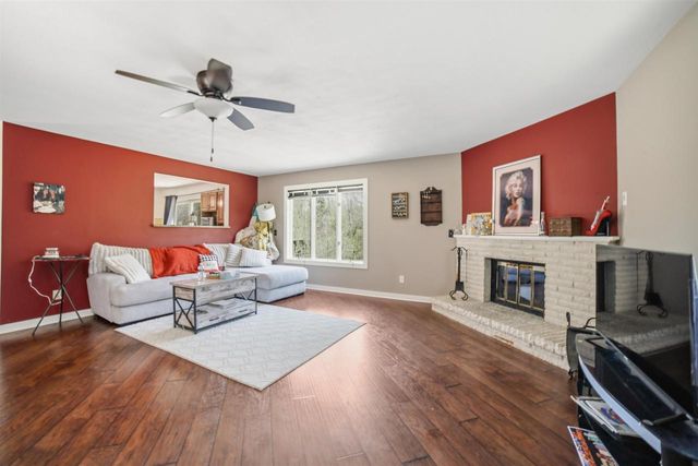 838 Somerset Drive, Janesville, WI 53546