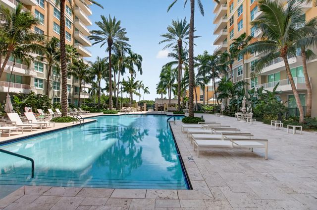 625 Casa Loma Boulevard 1003, Boynton Beach, FL 33435
