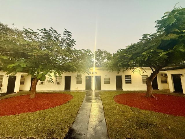 424 NW 15th Ter 7, Fort Lauderdale, FL 33311