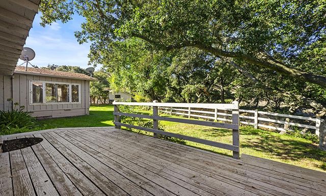 547 Mission Vineyard Road, San Juan Bautista, CA 95045
