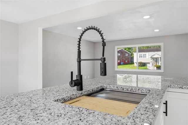 330 Laurie Drive, Penn Hills, PA 15235