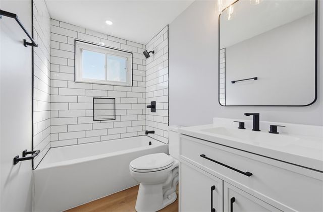 330 Laurie Drive, Penn Hills, PA 15235