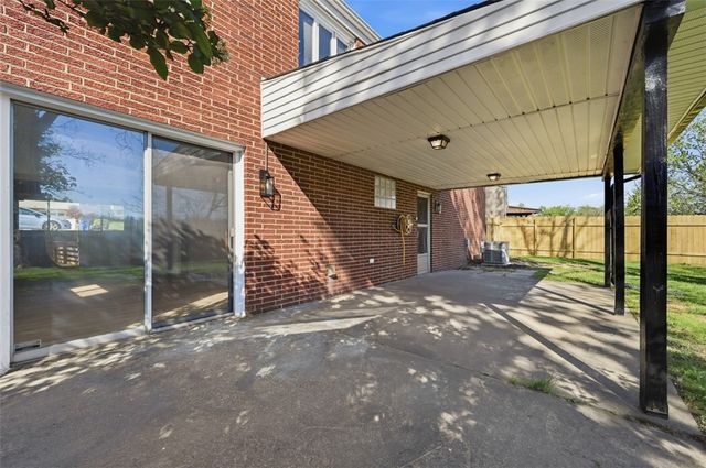 330 Laurie Drive, Penn Hills, PA 15235