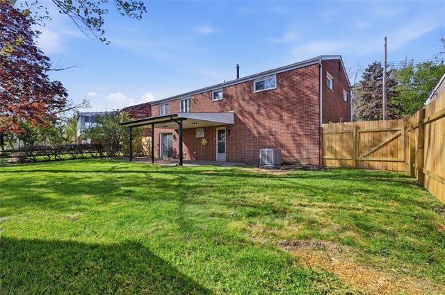330 Laurie Drive, Penn Hills, PA 15235