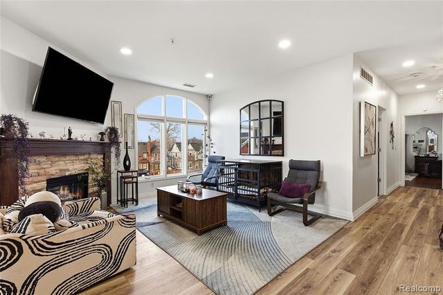 331 E Cady Street, Northville, MI 48167