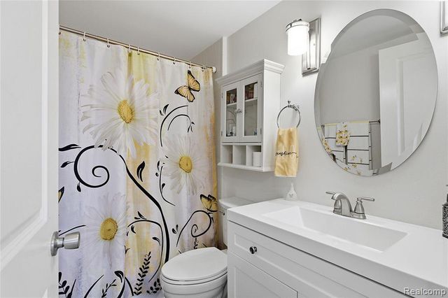 331 E Cady Street, Northville, MI 48167