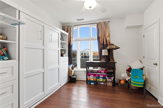 331 E Cady Street, Northville, MI 48167