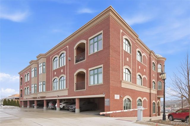 331 E Cady Street, Northville, MI 48167