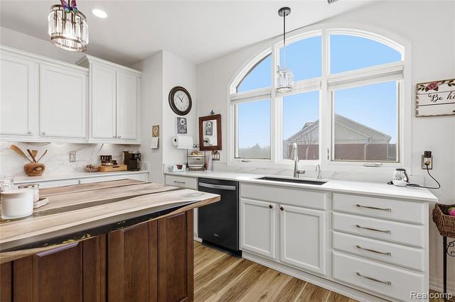 331 E Cady Street, Northville, MI 48167