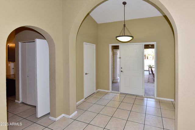 3653 W SARAGOSA Street, Chandler, AZ 85226