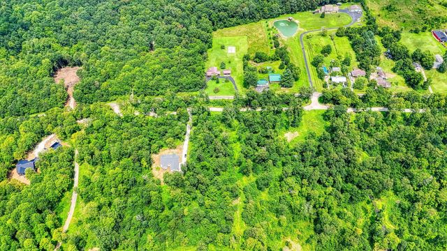 8245 Royalton Road SW, Lancaster, OH 43130