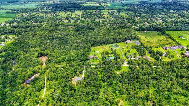 8245 Royalton Road SW, Lancaster, OH 43130