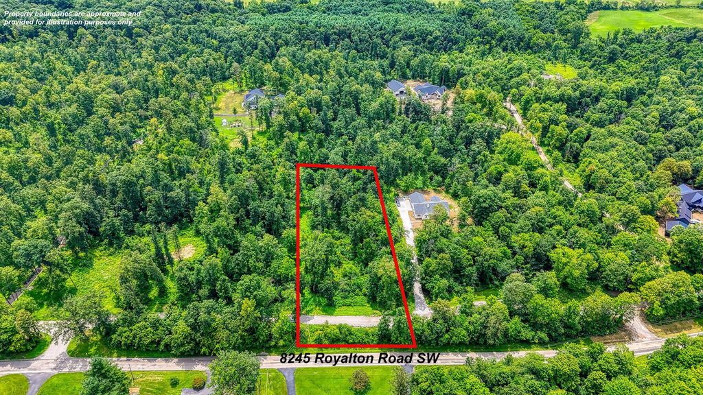 8245 Royalton Road SW, Lancaster, OH 43130