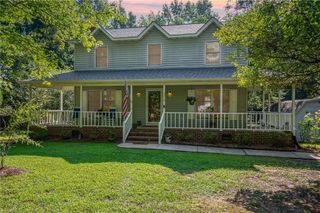 3710 Applewood Road, Randleman, NC 27317