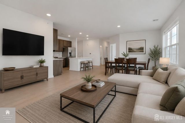 644 Lorhan Drive, Piscataway, NJ 08854