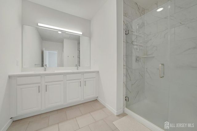 644 Lorhan Drive, Piscataway, NJ 08854