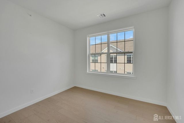 644 Lorhan Drive, Piscataway, NJ 08854