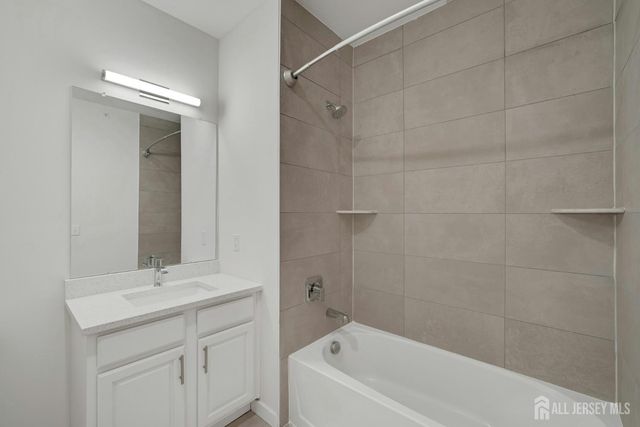 644 Lorhan Drive, Piscataway, NJ 08854