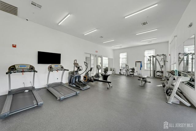644 Lorhan Drive, Piscataway, NJ 08854