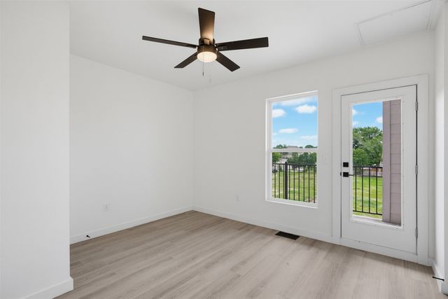 512 S Oconnor Road, Irving, TX 75060