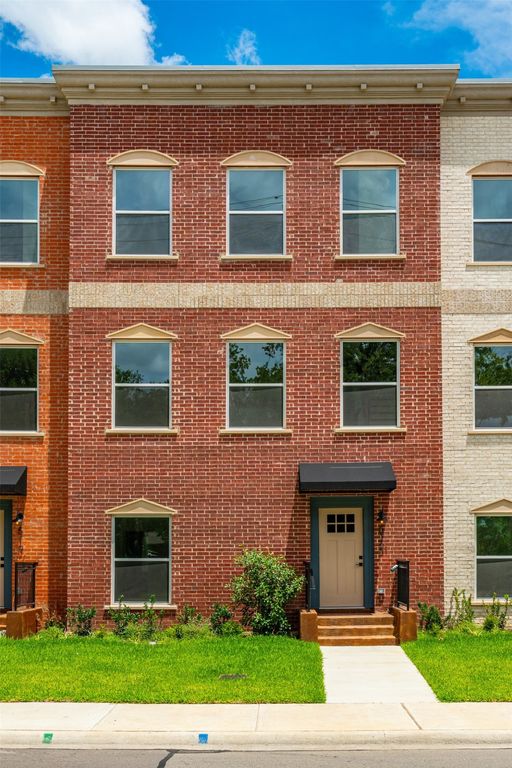 512 S Oconnor Road, Irving, TX 75060