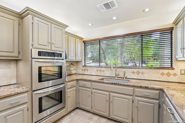 12539 ELM COUNTRY LN, San Antonio, TX 78230