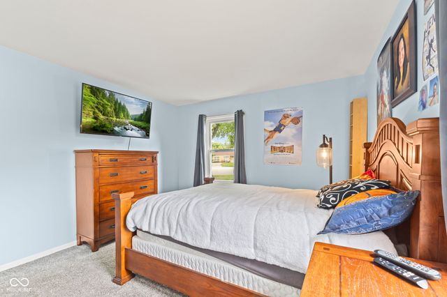 91 North Drive, Mooresville, IN 46158