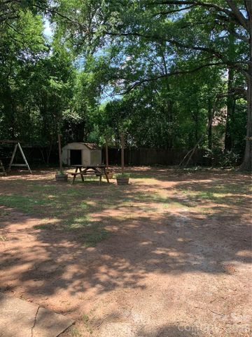 2336 Markham Court, Charlotte, NC 28205