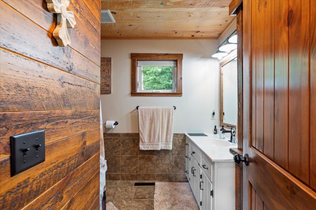 38720 S Landing, Crosslake, MN 56442