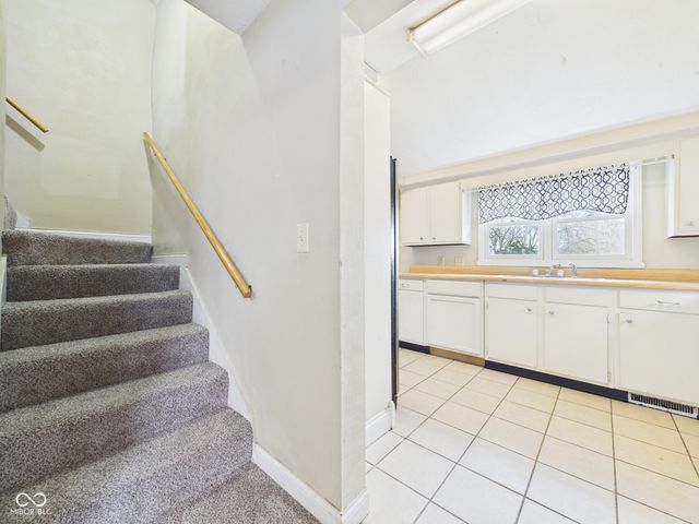 3535 Columbus Avenue, Anderson, IN 46013