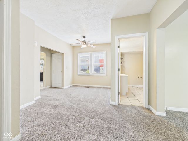 3535 Columbus Avenue, Anderson, IN 46013