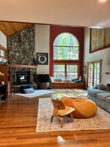 14153 Misty Meadow Ln, Nevada City, CA 95959