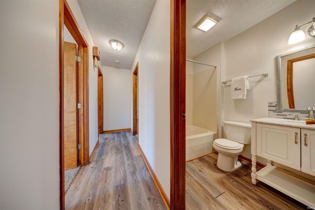 7504 Pendleton Avenue, Evansville, IN 47715