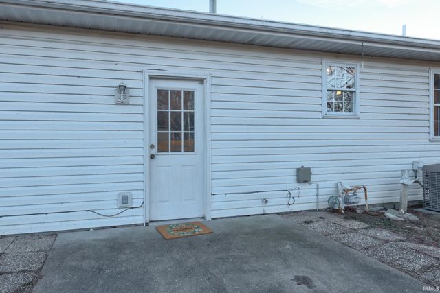 7504 Pendleton Avenue, Evansville, IN 47715