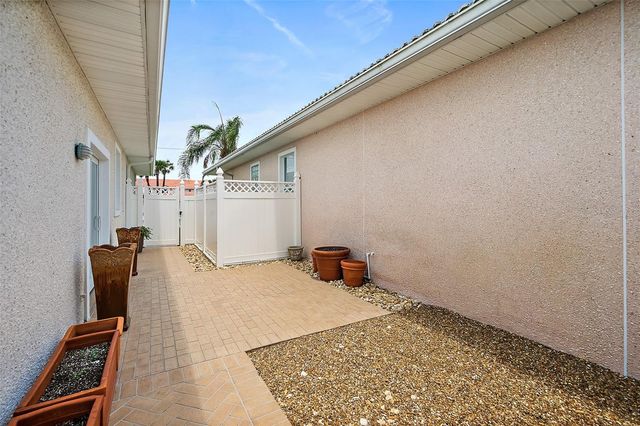 119 FLORIDA SHORES BOULEVARD, Daytona Beach, FL 32118